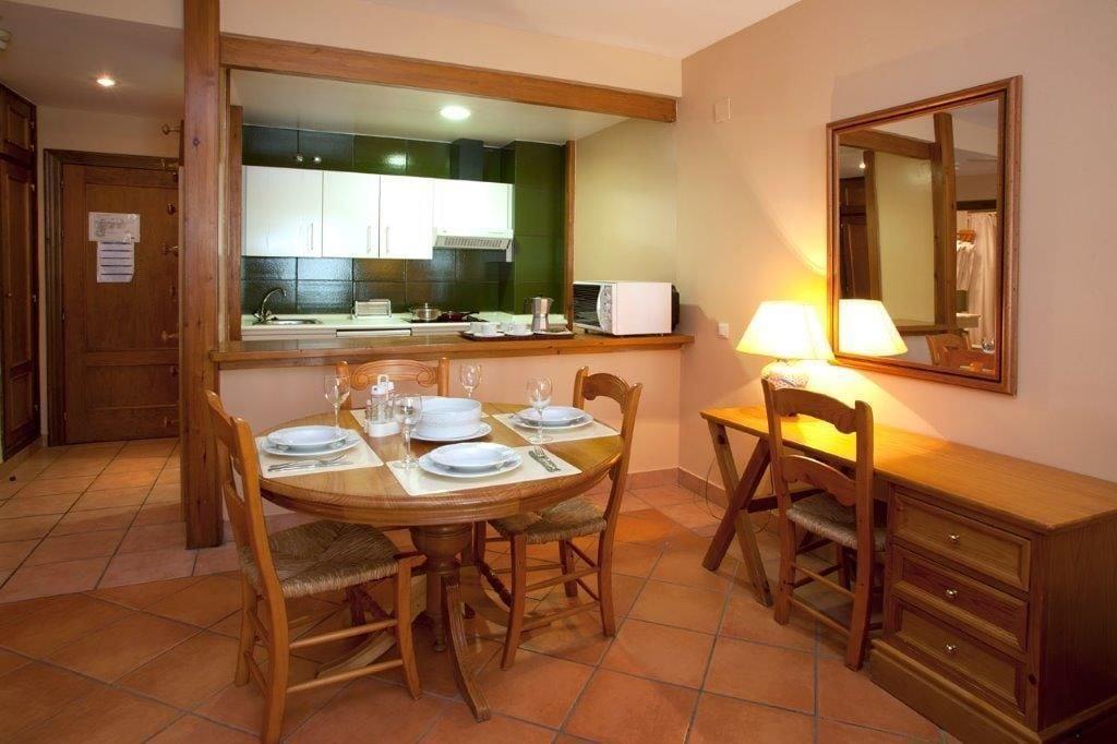 Hotel Apartamentos Trevenque Sierra Nevada Eksteriør billede