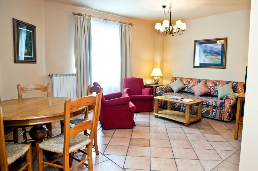 Hotel Apartamentos Trevenque Sierra Nevada Værelse billede