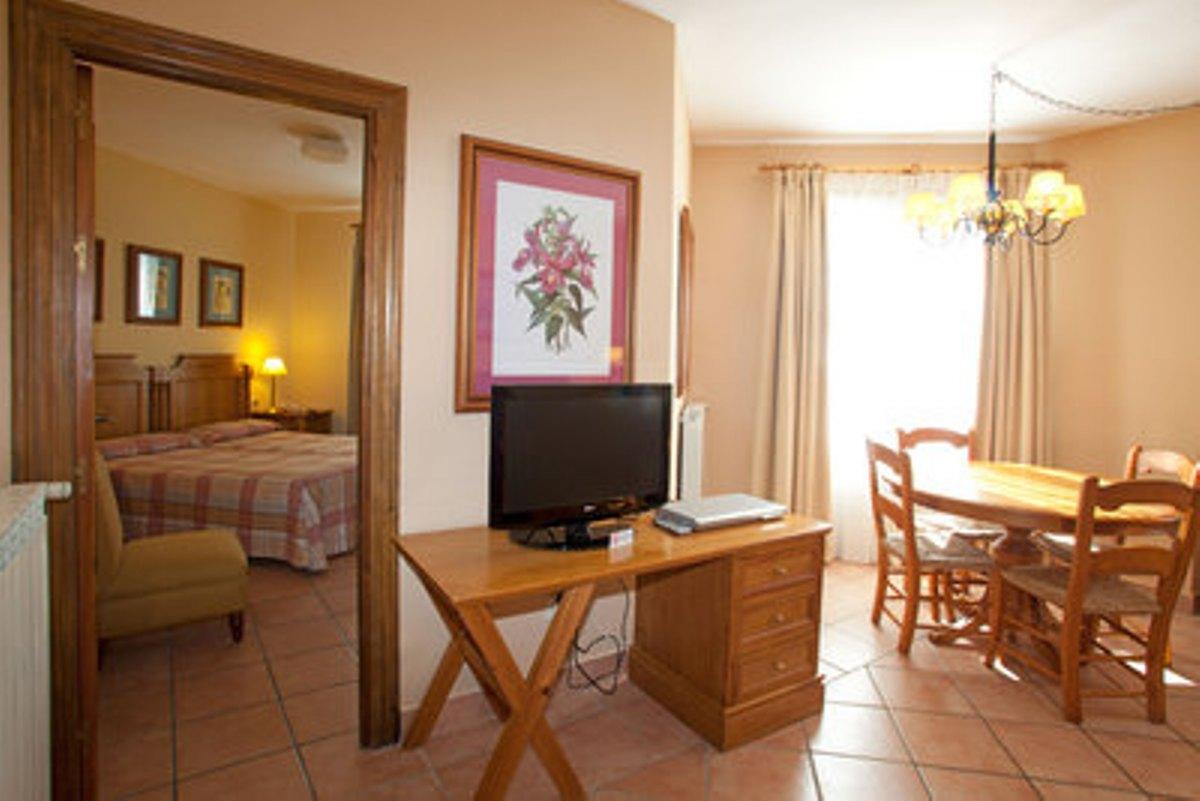 Hotel Apartamentos Trevenque Sierra Nevada Eksteriør billede